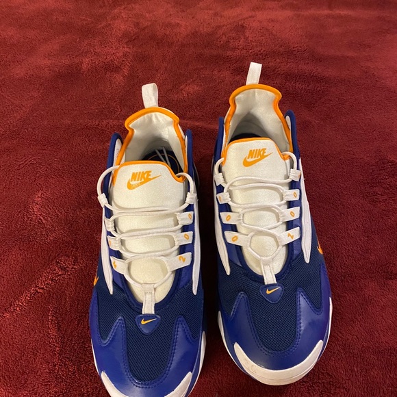 Nikes - Picture 3 of 3